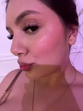 Snapshot of EmilyS__ chatting on 02.25.25 EmilyS online show from 02.25.25