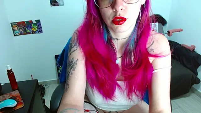 Snapshot of natasha_laulau chatting on 04.24.26 natasha laulau online show from 04.24.26