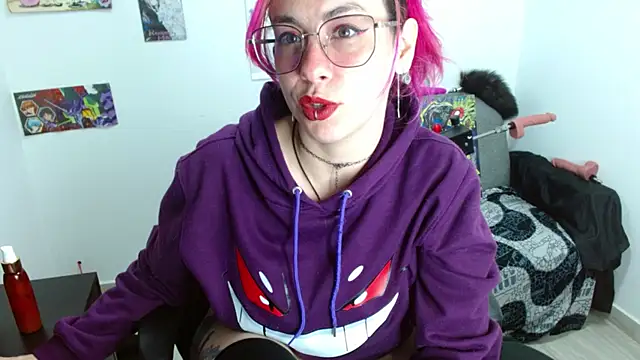 Snapshot of natasha_laulau chatting on 05.12.26 natasha laulau online show from 05.12.26