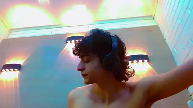 Sr BonnyEthan online show from 11.25.25