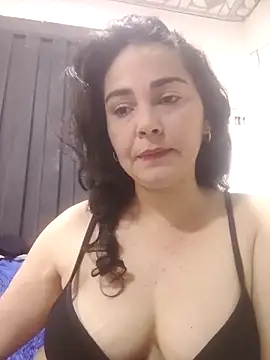 Emily Divi online show from 02.04.26