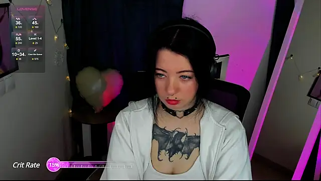 Snapshot of Sam_Mystery chatting on 02.24.25 Sam Mystery online show from 02.24.25