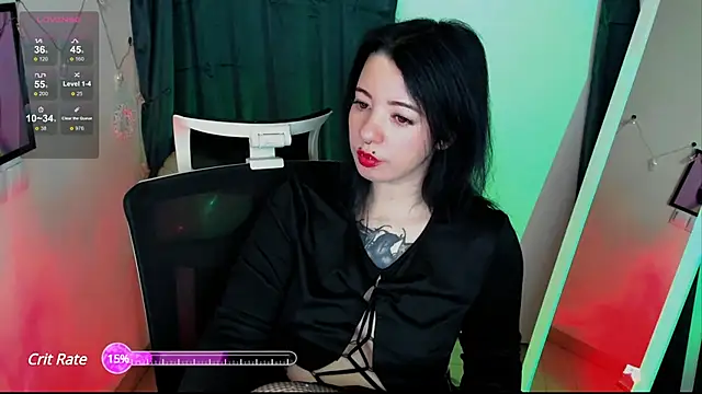 Snapshot of Sam_Mystery chatting on 02.25.25 Sam Mystery online show from 02.25.25