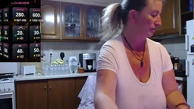 JennaDeluxe online show from 04.08.26