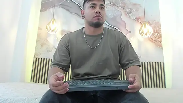 BrianMalonee online show from 11.07.25