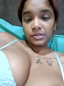 Indianqueen03 online show from 01.28.25