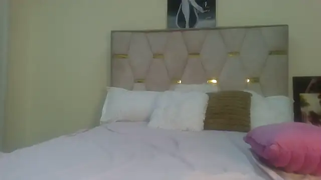 Fine assie online show from 02.23.25