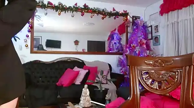  diana cute online show from 12.17.24