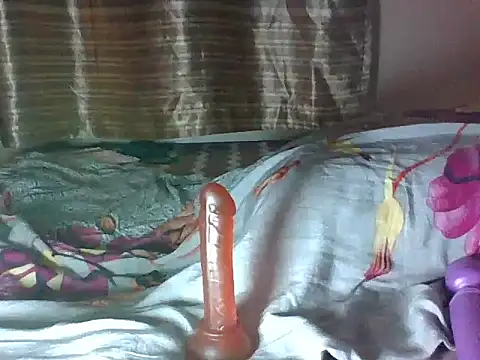 Snapshot of sweet_iddah chatting on 01.28.25 sweet iddah online show from 01.28.25