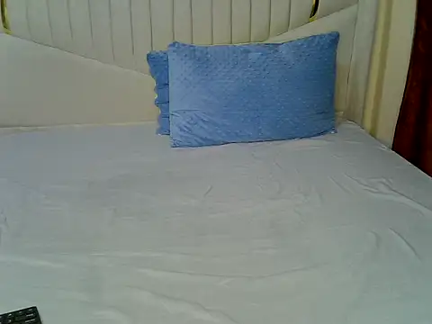 Noble Amara online show from 03.04.25