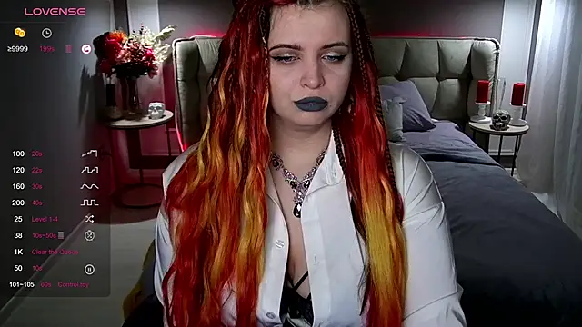 Miss Maya Mils online show from 01.21.25