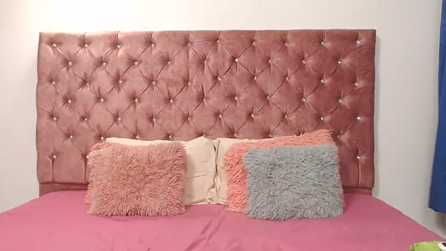 Snapshot of SsofiCollins chatting on 03.01.26 SsofiCollins online show from 03.01.26