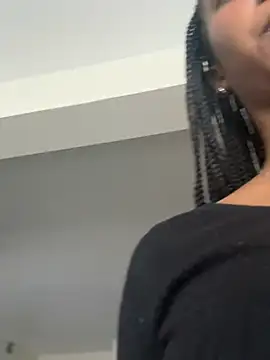 Your Paris online show from 02.07.25