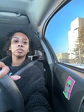 Your Paris online show from 02.19.26