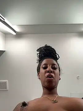 Your Paris online show from 05.22.26