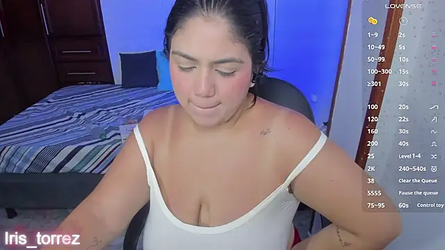 Snapshot of iris_torrez_ chatting on 01.15.26 iris torrez online show from 01.15.26