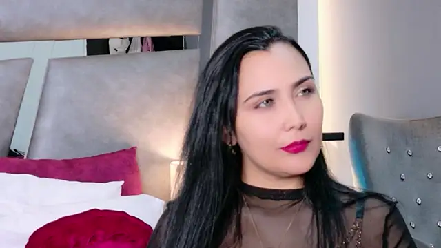 Evangeline Taylorr online show from 03.18.26