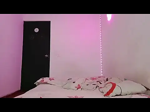 lucydreamm online show from 10.01.25