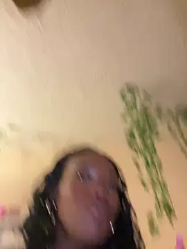 Snapshot of magicalc00ch chatting on 03.20.25 magicalc00ch online show from 03.20.25