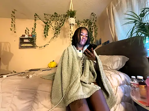 Snapshot of magicalc00ch chatting on 11.11.25 magicalc00ch online show from 11.11.25