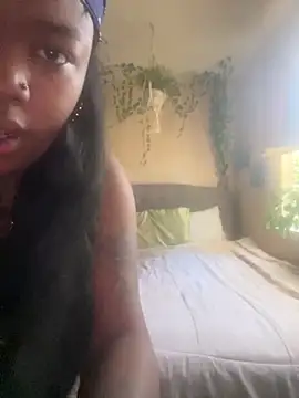 Snapshot of magicalc00ch chatting on 02.23.26 magicalc00ch online show from 02.23.26