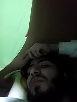 kleineid77 online show from 03.04.26