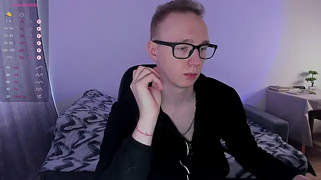 Alex silents online show from 03.12.25