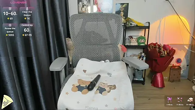 Berrysweet 68 online show from 02.28.25