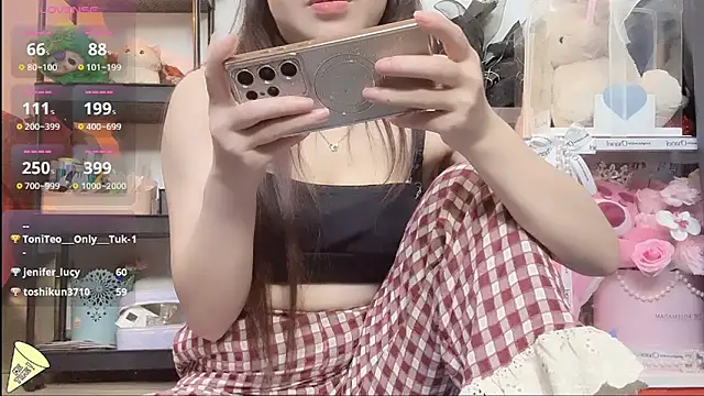 Berrysweet 68 online show from 03.02.25