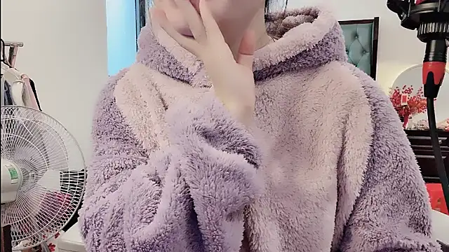 Berrysweet 68 online show from 02.08.26