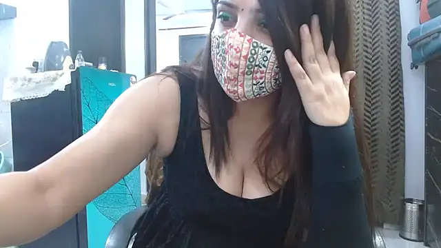 Snapshot of Baby_Himanshi chatting on 12.17.24 Baby Himanshi online show from 12.17.24