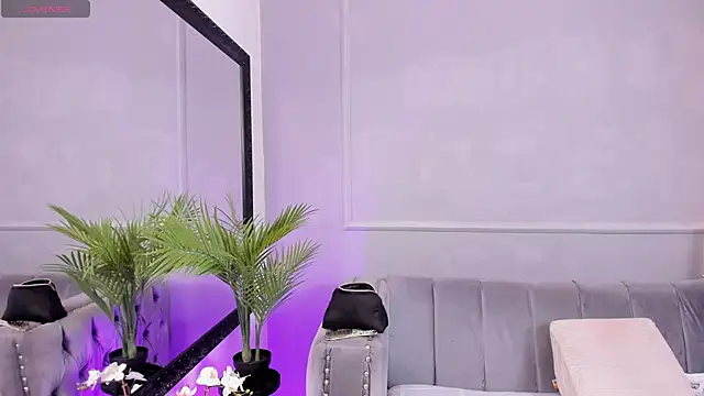 Snapshot of Amykord chatting on 02.12.25 Amykord online show from 02.12.25