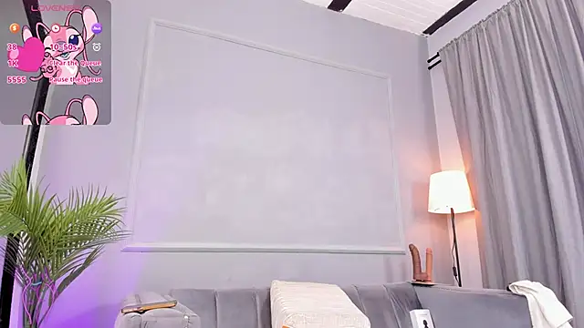 Snapshot of Amykord chatting on 02.16.25 Amykord online show from 02.16.25