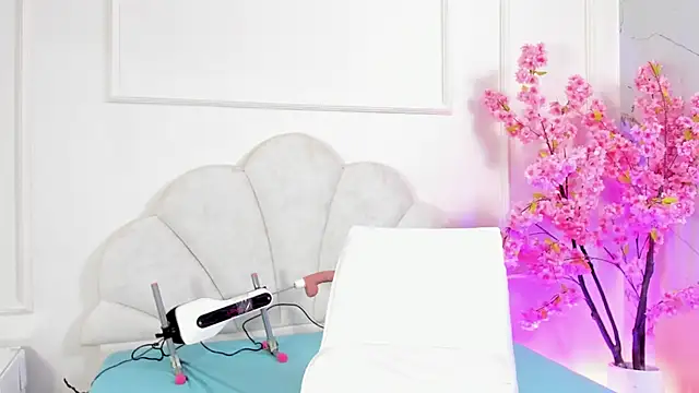 Snapshot of Amykord chatting on 09.26.25 Amykord online show from 09.26.25