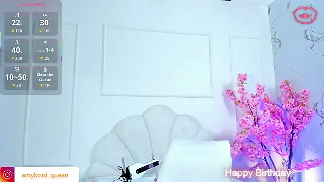 Snapshot of Amykord chatting on 10.14.25 Amykord online show from 10.14.25