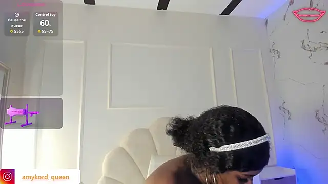 Snapshot of Amykord chatting on 11.06.25 Amykord online show from 11.06.25