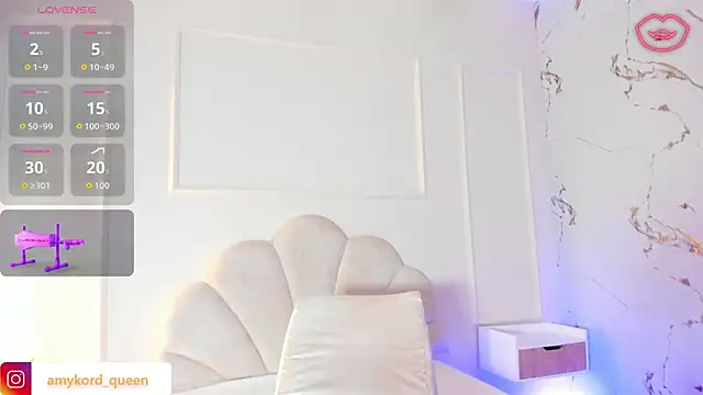 Snapshot of Amykord chatting on 11.21.25 Amykord online show from 11.21.25