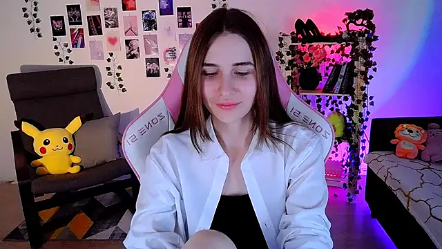 AliceCharmy online show from 12.10.24