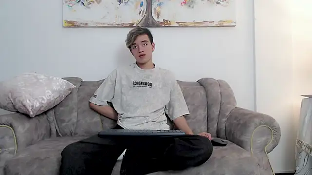 bunny maxi online show from 01.17.25