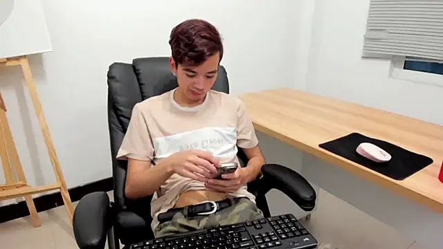 bunny maxi online show from 11.27.25