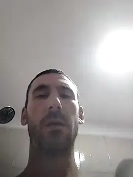 Snapshot of kliperwe chatting on 09.27.25 kliperwe online show from 09.27.25