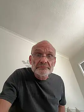 ShyDave81 online show from 07.12.26