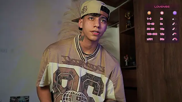 Josep Davies online show from 11.08.25