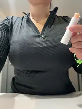 melanny10 online show from 12.24.24