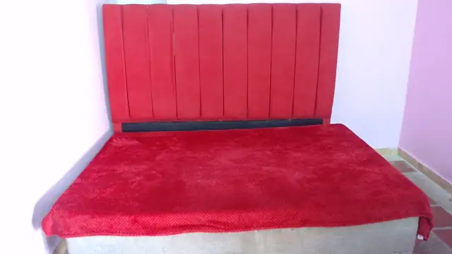 SexyBigCock01 online show from 03.20.25