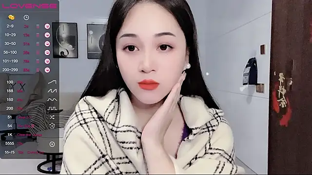 Snapshot of kolll88 chatting on 12.04.24 kolll88 online show from 12.04.24