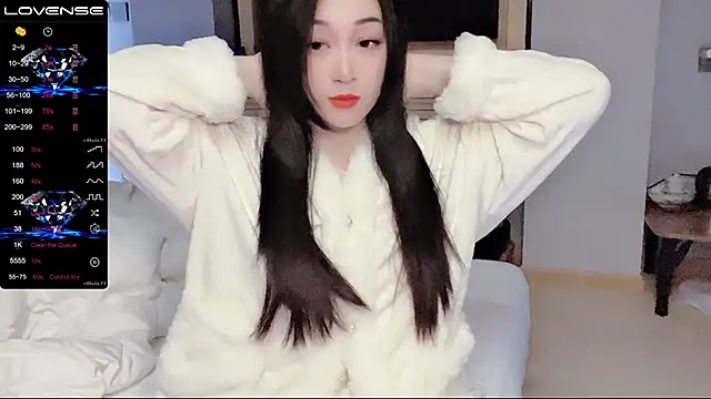 Snapshot of kolll88 chatting on 02.14.25 kolll88 online show from 02.14.25