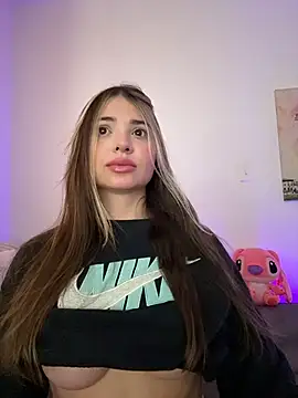 Snapshot of Ashleyjenner_ chatting on 02.09.26 Ashleyjenner online show from 02.09.26