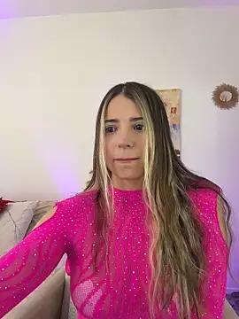 Snapshot of Ashleyjenner_ chatting on 04.14.26 Ashleyjenner online show from 04.14.26