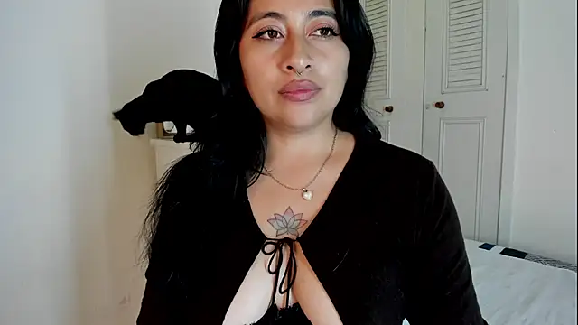 LisaHadwin online show from 04.06.26